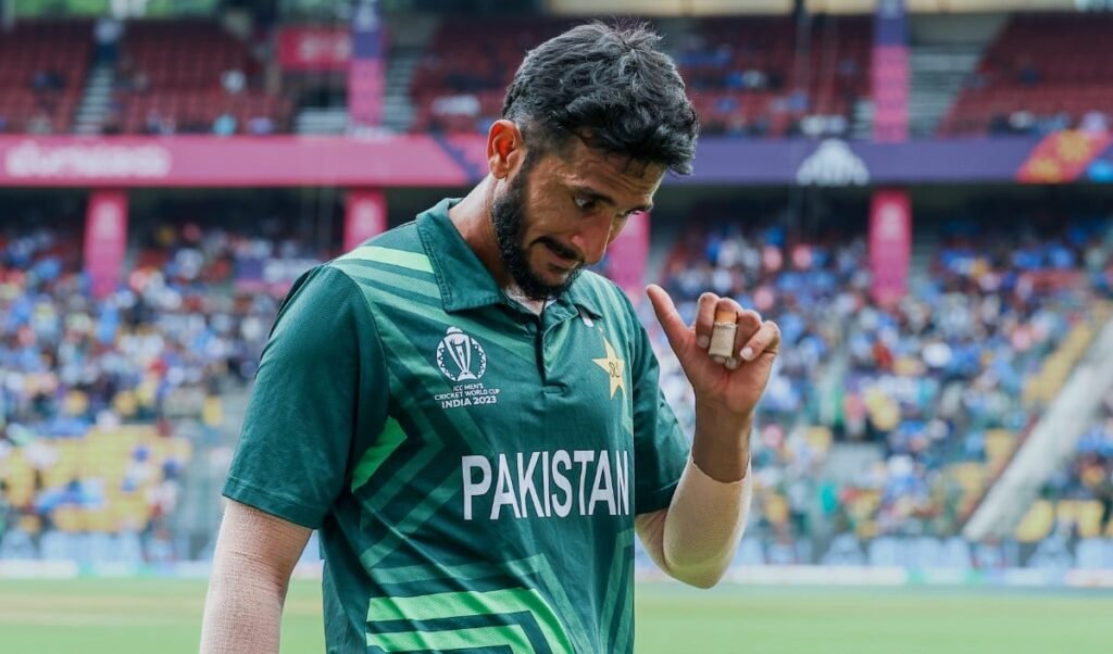 Sylhet Test: सिर पर चोट लगने के बाद स्ट्रेचर पर बाहर गए Hasan Ali, पाकिस्तानी खेमे में मचा हड़कंप