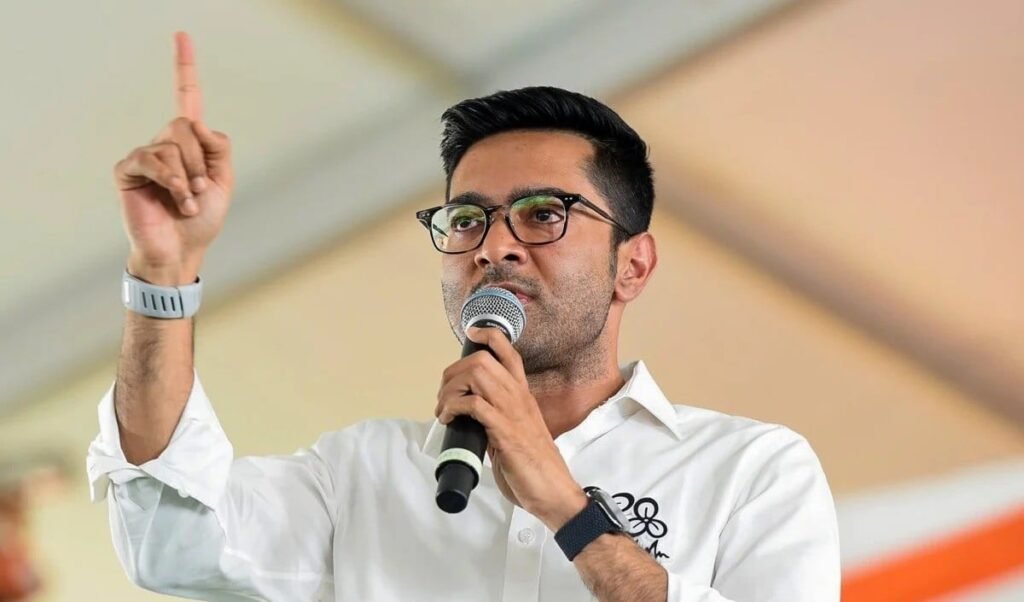 TMC नेता Abhishek Banerjee के आवास पर KMC का नोटिस, Illegal Construction को लेकर जांच शुरू