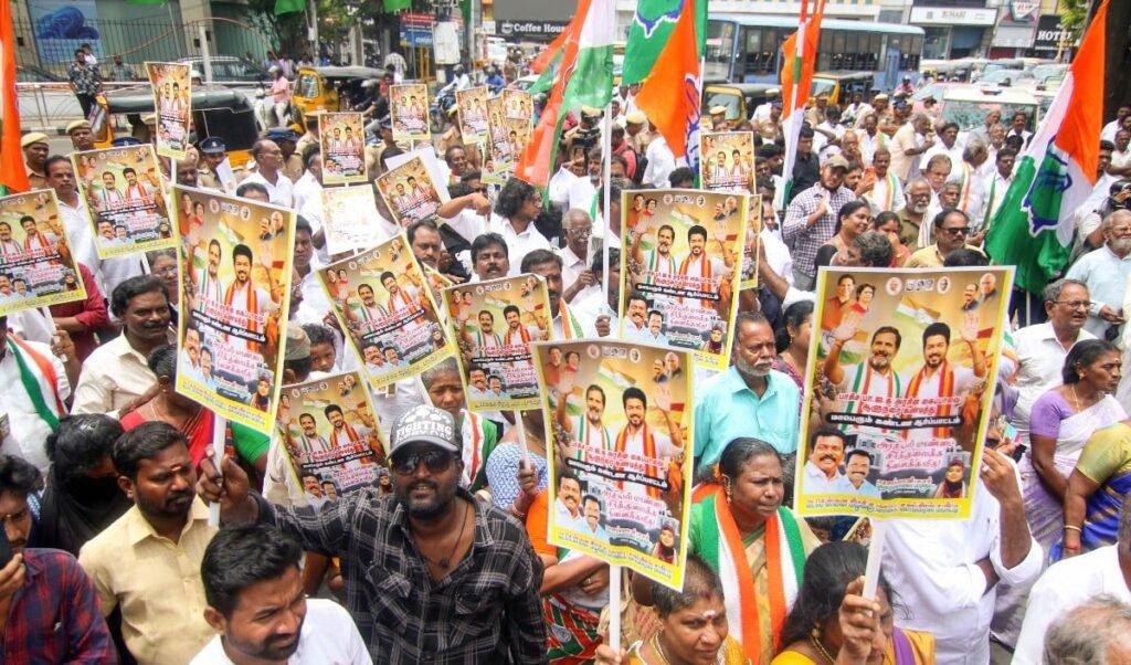 Tamil Nadu में ‘Thalapathy’ Vijay का CM बनना तय! सहयोगियों के साथ पार किया बहुमत का जादुई आंकड़ा