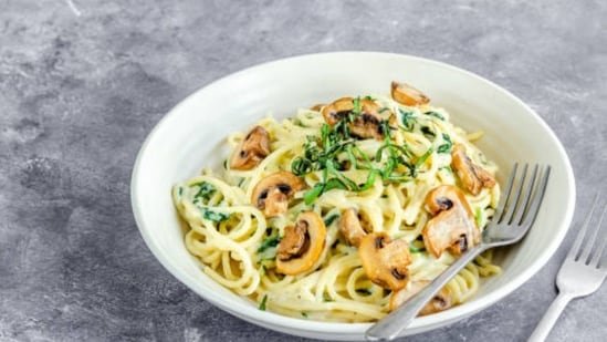 Try High-Protein Gondhoraj Lime Pasta At Home With Simple Ingredients For A Balanced and Refreshing Summer Meal Try High-Protein Gondhoraj Lime Pasta At Home With Simple Ingredients For A Balanced and Refreshing Summer Meal