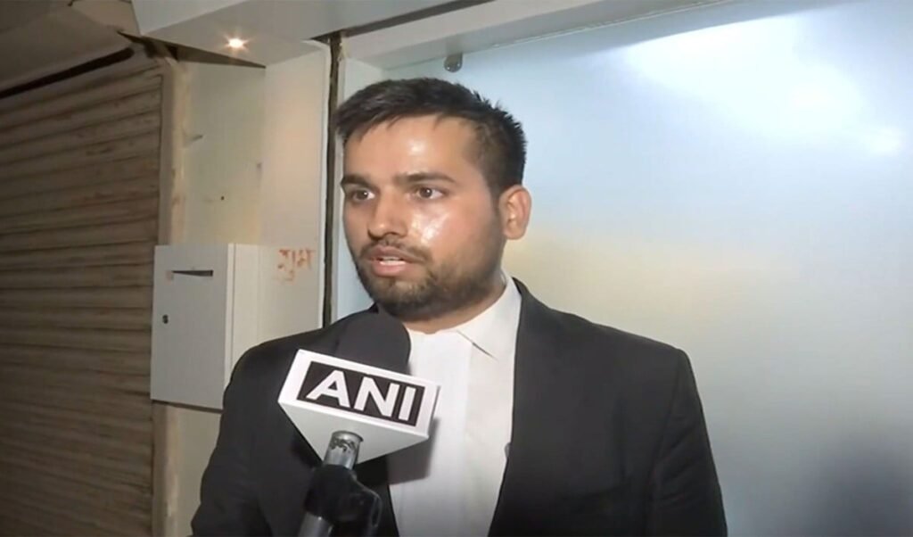 Twisha Sharma केस में नया मोड़, Delhi AIIMS में दोबारा Post-mortem की मांग क्यों? Twisha Sharma केस में नया मोड़, Delhi AIIMS में दोबारा Post-mortem की मांग क्यों?