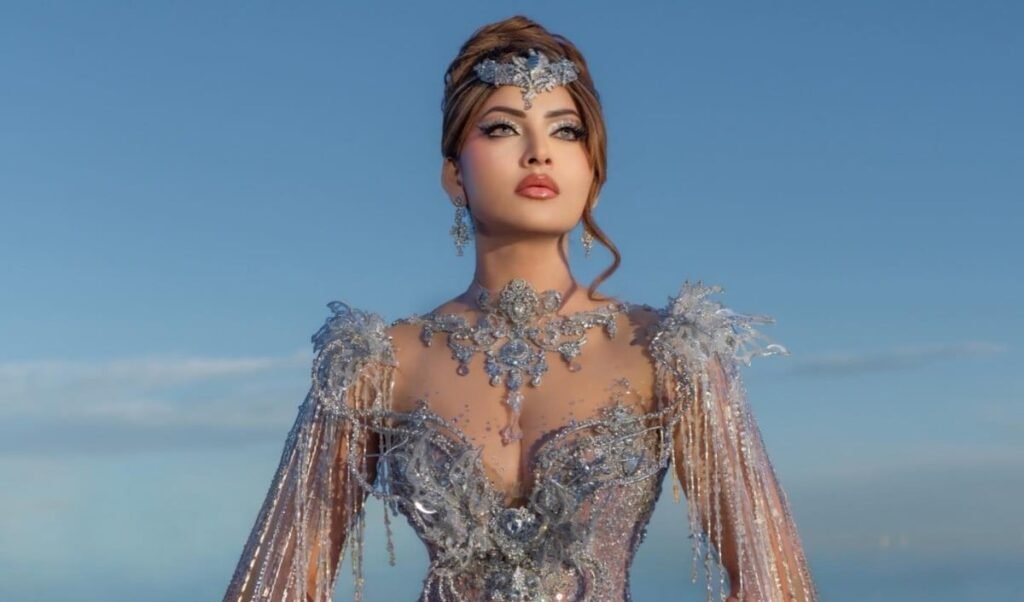 Urvashi Rautela Cannes 2026 | उर्वशी रौतेला ने बोल्ड 'शीयर सिल्वर' गाउन में बिखेरा जलवा, पांचवीं बार किया भारत का प्रतिनिधित्व