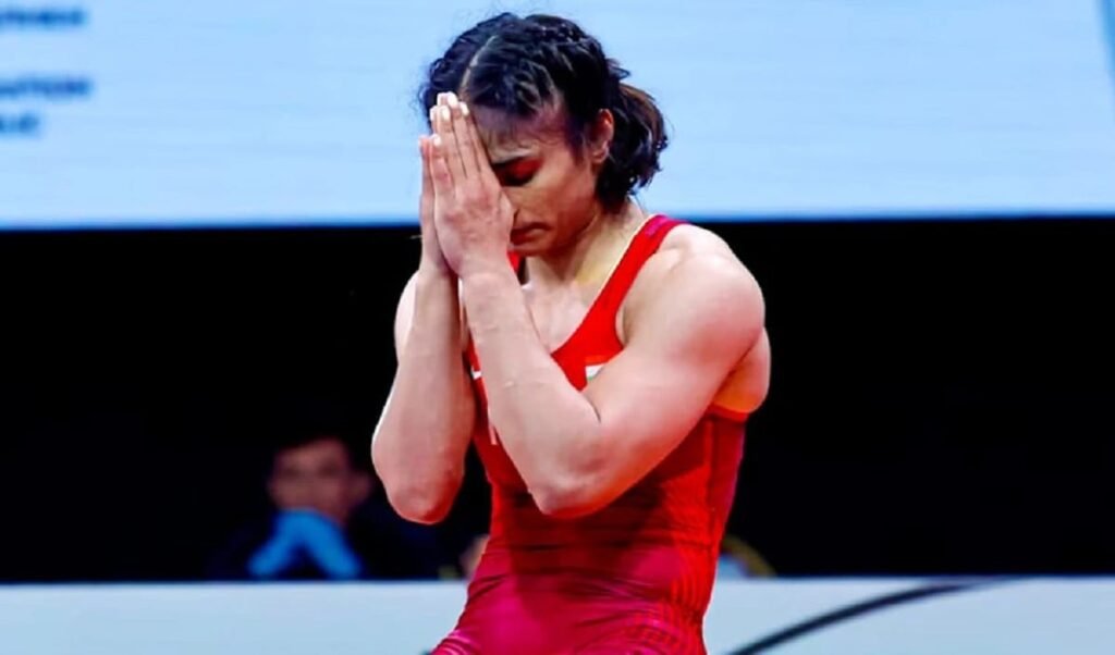 WFI का बड़ा एक्शन: WADA नियमों के उल्लंघन पर Vinesh Phogat की वापसी पर लगी रोक WFI का बड़ा एक्शन: WADA नियमों के उल्लंघन पर Vinesh Phogat की वापसी पर लगी रोक