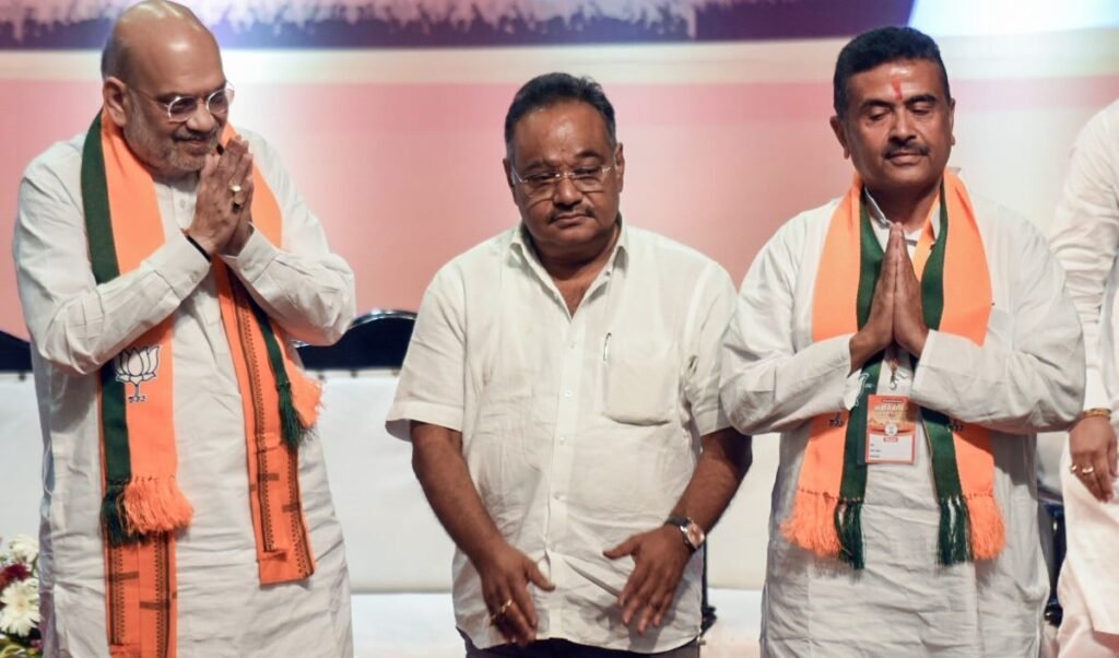 West Bengal BJP अध्यक्ष का दावा: TMC के कई MLA-MP आना चाहते हैं, पर अभी ‘दरवाजा बंद’ West Bengal BJP अध्यक्ष का दावा: TMC के कई MLA-MP आना चाहते हैं, पर अभी ‘दरवाजा बंद’