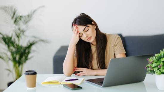 Woman describes female-dominated workplace as ‘toxic pit of snakes’: Redditors share ways to handle office toxicity Woman describes female-dominated workplace as ‘toxic pit of snakes’: Redditors share ways to handle office toxicity
