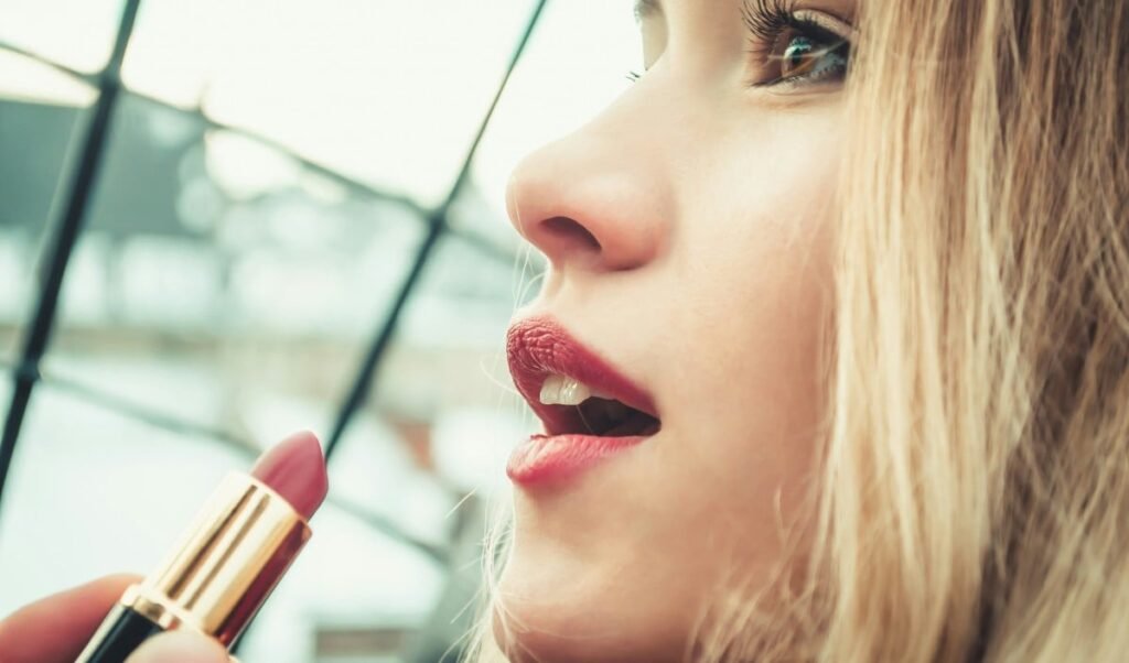 best lipstick shades for indian skin tones available on amazon best lipstick shades for indian skin tones available on amazon