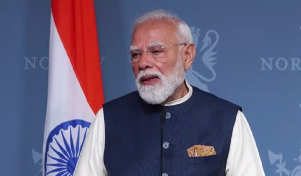 pm modi message to the world from norway no military conflict