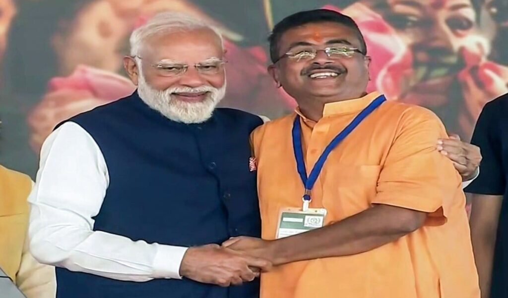 ‘अब मैं सबका CM हूं’: शपथ लेते ही Suvendu Adhikari का बड़ा ऐलान, बोले- Bengal का पुनर्निर्माण करेंगे