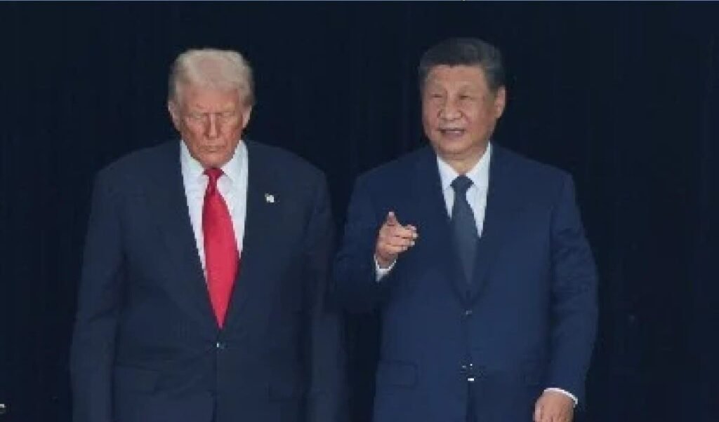 ईरान युद्ध के मंडराते खतरे के बीच China पहुंचे Trump, शी जिनपिंग से होगी अहम Summit Meeting ईरान युद्ध के मंडराते खतरे के बीच China पहुंचे Trump, शी जिनपिंग से होगी अहम Summit Meeting