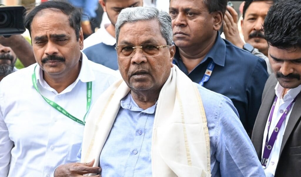 कर्नाटक CM Siddaramaiah कल दे सकते हैं इस्तीफा, राज्यपाल से मांगा समय