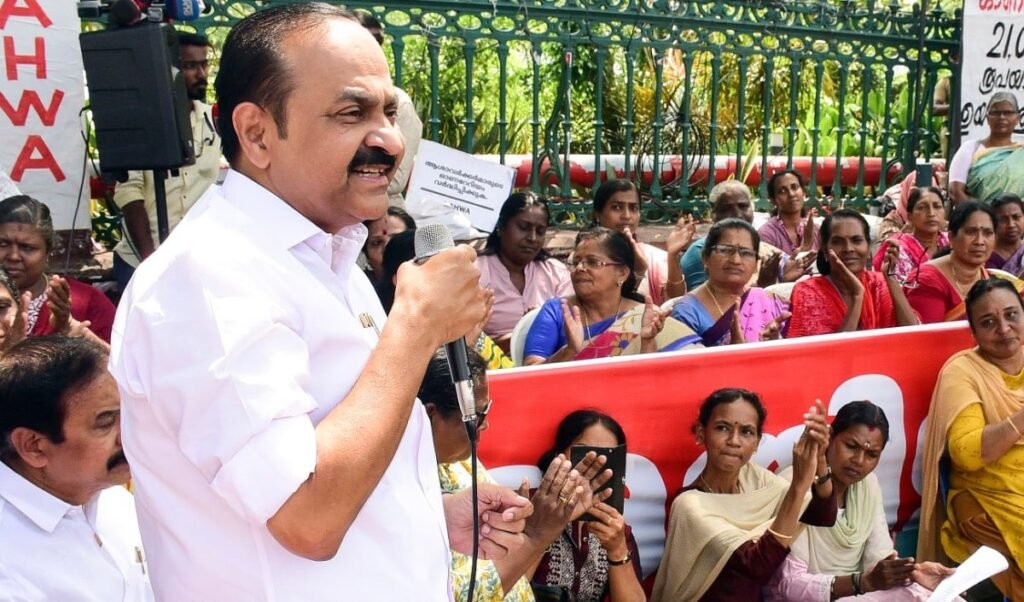 केरल बनेगा South Asia का सबसे बड़ा Aviation Hub; CM Satheesan ने बताया विकास का ‘रोडमैप’ केरल बनेगा South Asia का सबसे बड़ा Aviation Hub; CM Satheesan ने बताया विकास का ‘रोडमैप’