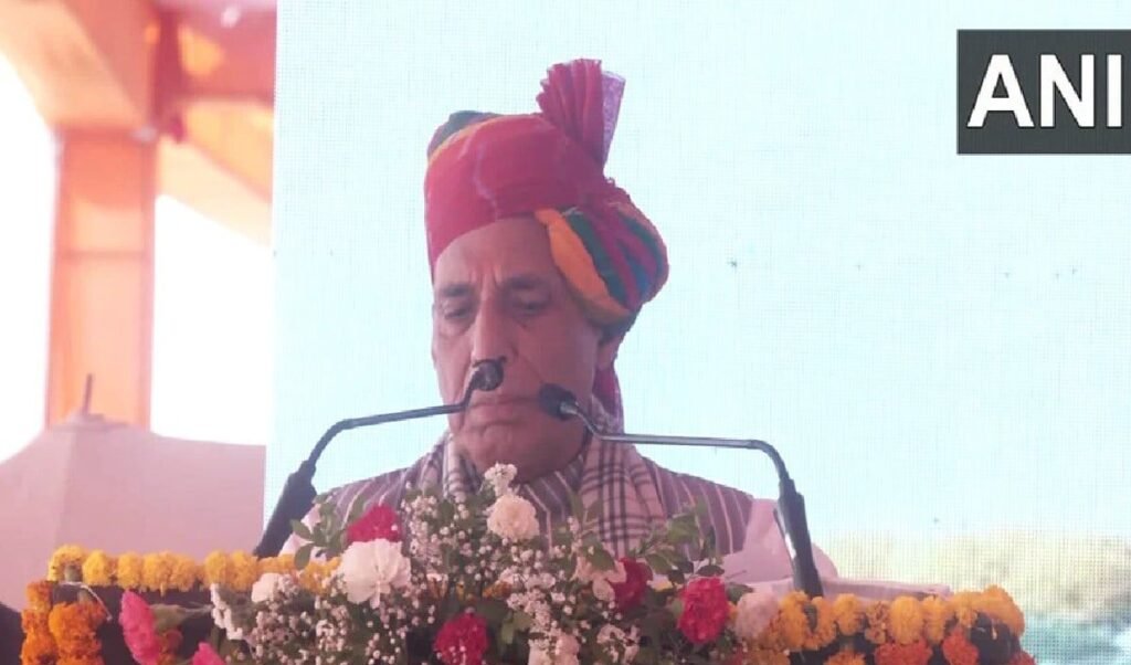जो अब तक नहीं हुआ है वह होकर रहेगा…राजनाथ सिंह की पाकिस्तान को सीधी चेतावनी जो अब तक नहीं हुआ है वह होकर रहेगा…राजनाथ सिंह की पाकिस्तान को सीधी चेतावनी
