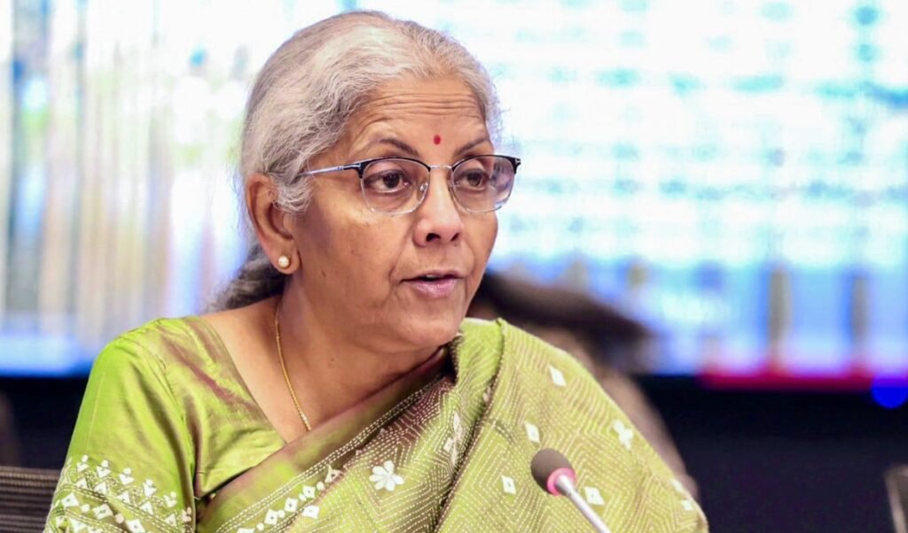 देश के मंदिरों के सोने पर सरकार का कोई इरादा नहीं, वित्त मंत्रालय ने अफवाहों को किया खारिज देश के मंदिरों के सोने पर सरकार का कोई इरादा नहीं, वित्त मंत्रालय ने अफवाहों को किया खारिज