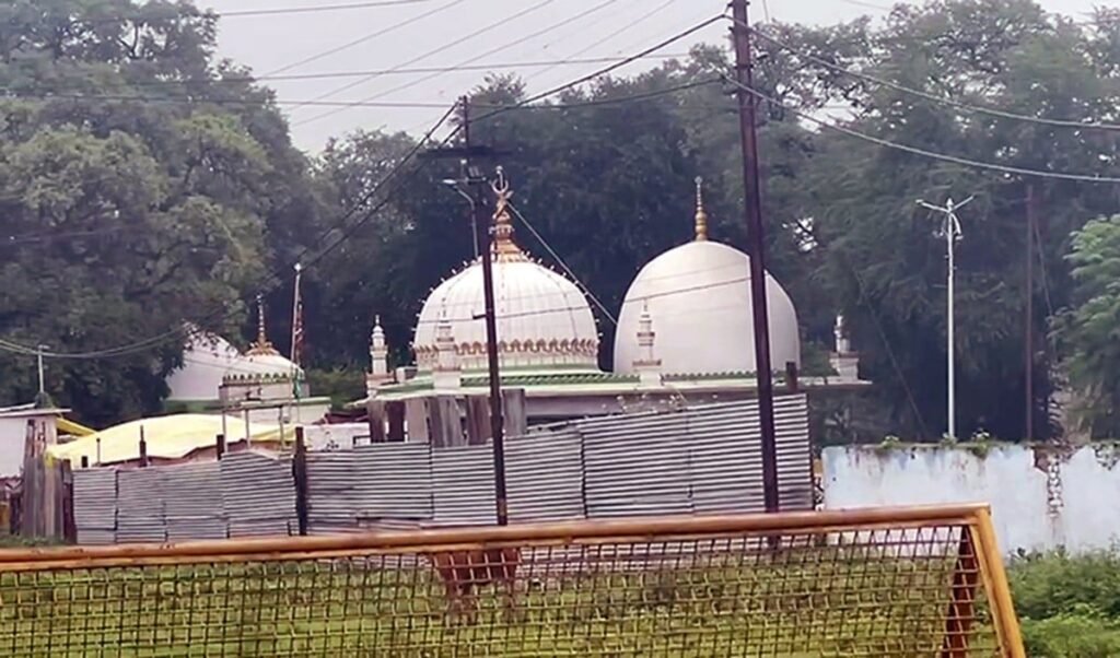 ‘धार का भोजशाला मंदिर है…’ हाई कोर्ट का बड़ा फैसला, हिंदू पक्ष की मांग मंजूर