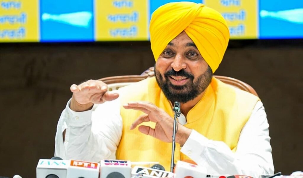पंजाब निकाय चुनाव में AAP की प्रचंड जीत, Congress-BJP पस्त, Bhagwant Mann बोले- यह विकास की जीत