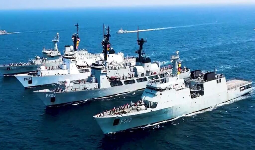 भारत की बड़ी Diplomatic जीत, Iran की कैद से महीनों बाद सुरक्षित लौटे 10 Indian Sailors भारत की बड़ी Diplomatic जीत, Iran की कैद से महीनों बाद सुरक्षित लौटे 10 Indian Sailors