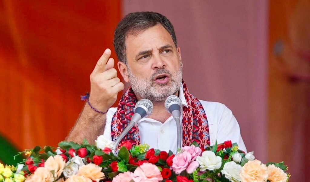 राहुल गांधी का बड़ा ऐलान: Congress में Dalit की होगी ‘केंद्रीय भूमिका’, यूपी चुनाव पर नजर राहुल गांधी का बड़ा ऐलान: Congress में Dalit की होगी ‘केंद्रीय भूमिका’, यूपी चुनाव पर नजर