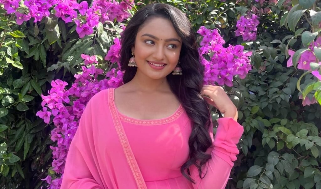 30 साल की Sanchita Ugale के सुसाइड से सदमे में फैंस, मरने से पहले शेयर किया था हैप्पी वीडियो 30 साल की Sanchita Ugale के सुसाइड से सदमे में फैंस, मरने से पहले शेयर किया था हैप्पी वीडियो