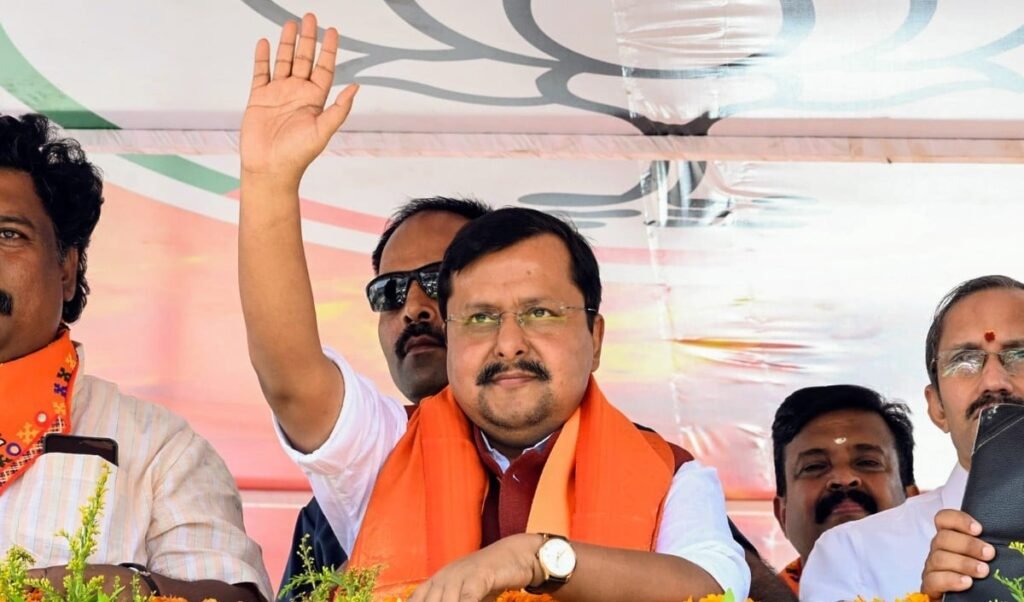 BJP New Team पर RSS की मुहर! Modi के विज़न संग सामाजिक समीकरण पर रहेगा जोर BJP New Team पर RSS की मुहर! Modi के विज़न संग सामाजिक समीकरण पर रहेगा जोर