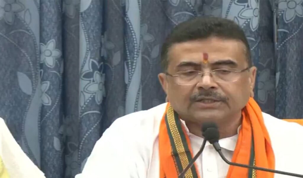 Bengal Budget में BJP का मास्टरस्ट्रोक! नया Airport, Suvendu Adhikari बोले- खोई संस्कृति लौटाएंगे Bengal Budget में BJP का मास्टरस्ट्रोक! नया Airport, Suvendu Adhikari बोले- खोई संस्कृति लौटाएंगे
