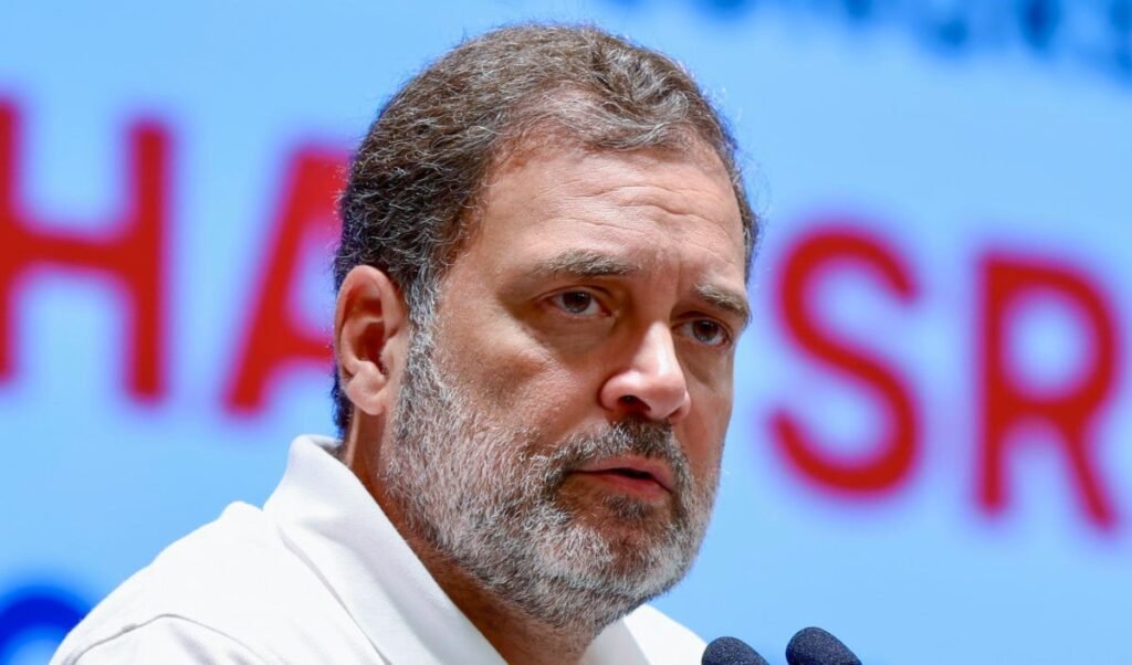CBSE Contract Dispute | ‘मोबाइल फोन से स्कैन की गईं आंसर शीट’, राहुल गांधी का सरकार पर बड़ा हमला, शिक्षा मंत्री के इस्तीफे की मांग