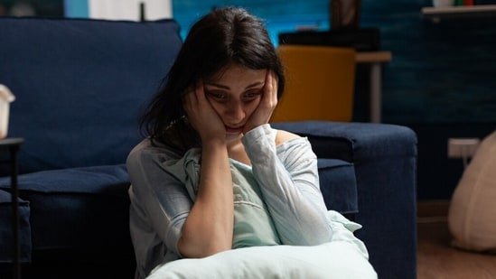 Can’t relax at night? Psychotherapist shares why anxiety may feel worse after dark Can’t relax at night? Psychotherapist shares why anxiety may feel worse after dark