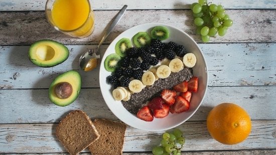 Chronic inflammation troubles? Doctor shares 6 foods that may help calm the body naturally Chronic inflammation troubles? Doctor shares 6 foods that may help calm the body naturally