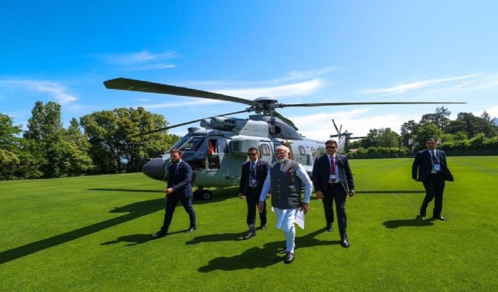 France पहुंचे PM Modi, G7 Summit में वैश्विक चुनौतियों पर दुनिया को दिखाएंगे रास्ता France पहुंचे PM Modi, G7 Summit में वैश्विक चुनौतियों पर दुनिया को दिखाएंगे रास्ता