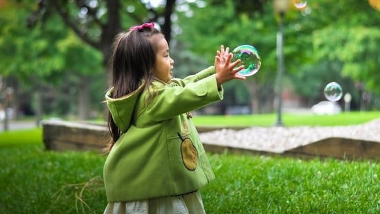 Heart surgeon with 25 years of experience shares 5 habits parents must teach kids for future health: ‘Stay away from…’ Heart surgeon with 25 years of experience shares 5 habits parents must teach kids for future health: ‘Stay away from…’