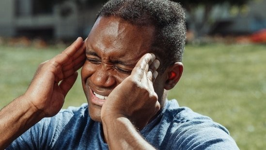 How to differentiate between migraine and brain tumour? Neurologist explains How to differentiate between migraine and brain tumour? Neurologist explains
