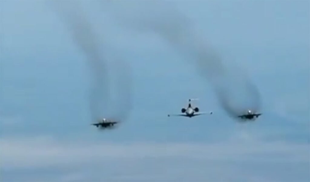 Indian Air Force को मिली नई ताकत, Netra आसमान से रखेगा दुश्मनों पर नजर, China और Pakistan में अभी से दिखने लगी बेचैनी