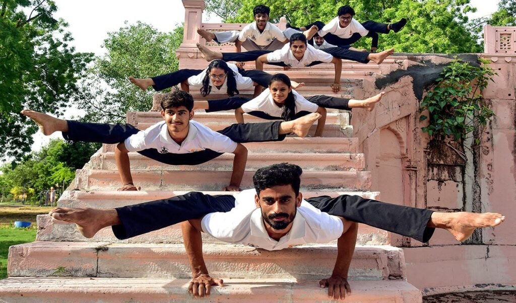 International Yoga Day पर पूरी दुनिया करेगी योगाभ्यास, Modi ने स्वास्थ्य के प्रति World को किया जागरूक International Yoga Day पर पूरी दुनिया करेगी योगाभ्यास, Modi ने स्वास्थ्य के प्रति World को किया जागरूक