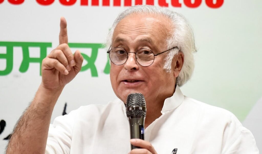 Jairam Ramesh का Modi Govt पर हमला: आर्थिक स्थिति पर सरकार घबराहट में, अध्यादेश सिर्फ दिखावा