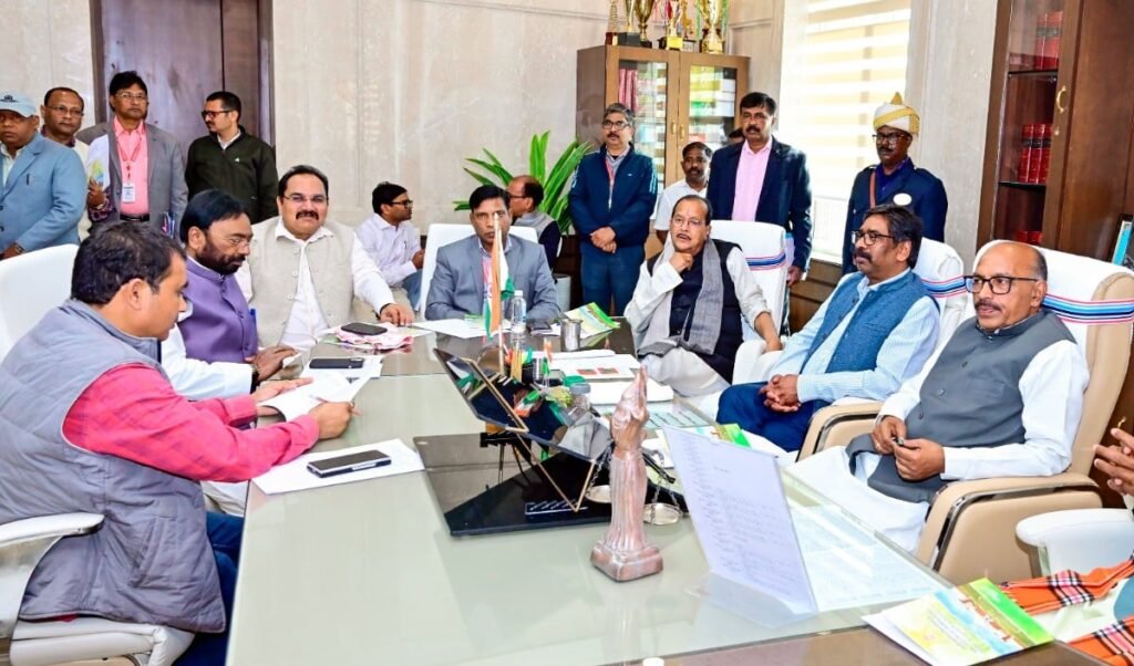 Jharkhand Politics में नया ट्विस्ट, Rajya Sabha सीट पर JMM के दावे से INDIA Alliance में खींचतान Jharkhand Politics में नया ट्विस्ट, Rajya Sabha सीट पर JMM के दावे से INDIA Alliance में खींचतान