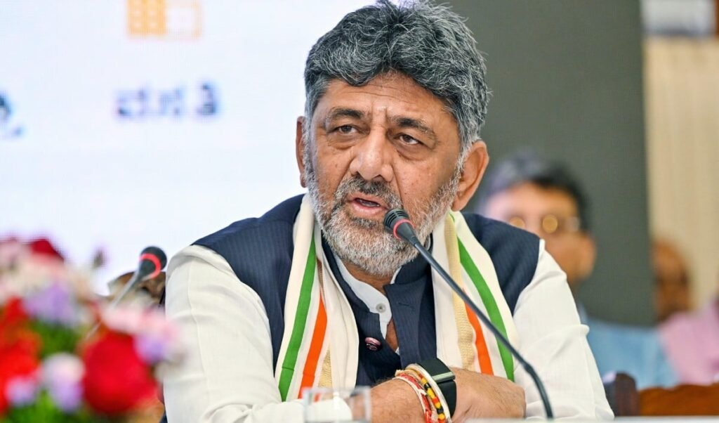 Karnataka में Fraud रोकने को सख्त होंगे नियम, DK Shivakumar बोले- असली हकदारों को मिलेगा लाभ Karnataka में Fraud रोकने को सख्त होंगे नियम, DK Shivakumar बोले- असली हकदारों को मिलेगा लाभ