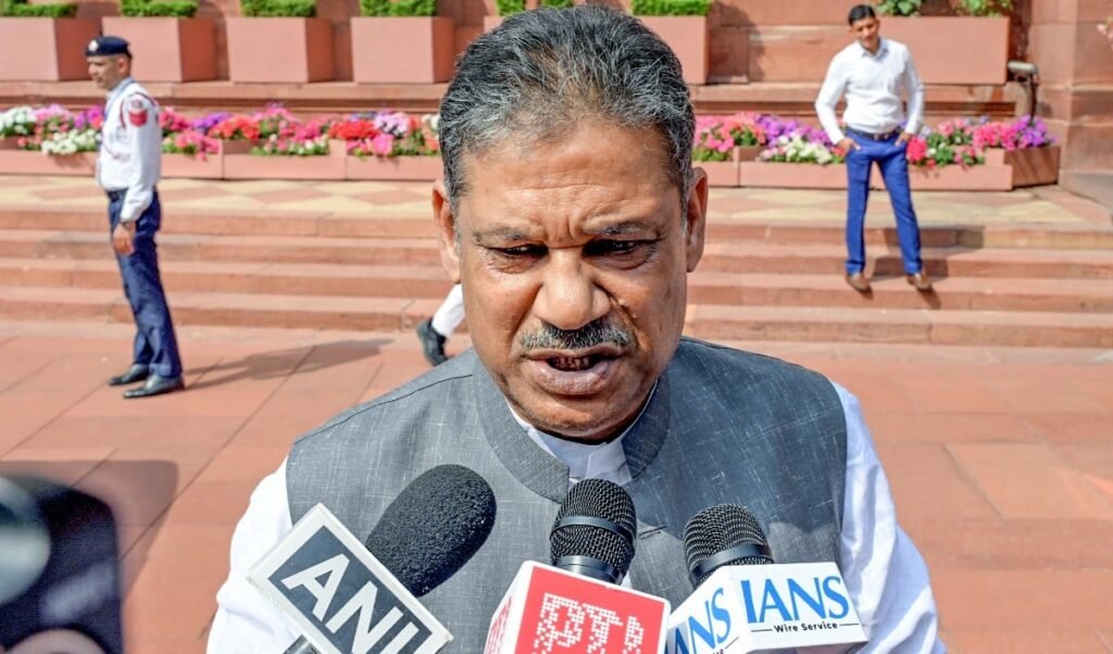 Kirti Azad का Mamata को दमदार समर्थन: मुश्किल में साथ छोड़ने वाले चूहे नहीं हम, TMC संग Kirti Azad का Mamata को दमदार समर्थन: मुश्किल में साथ छोड़ने वाले चूहे नहीं हम, TMC संग
