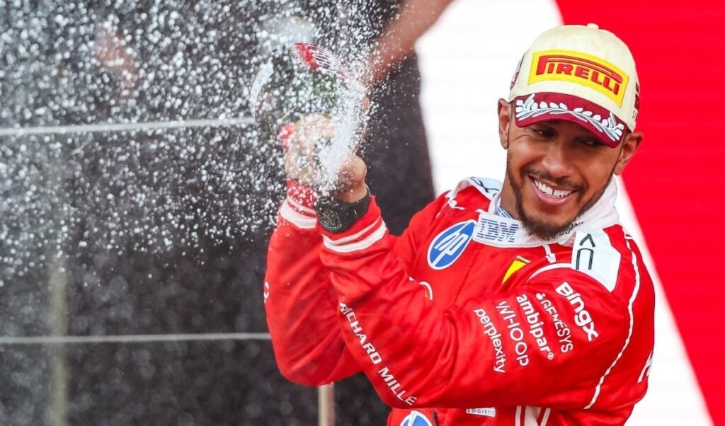 Lewis Hamilton की Barcelona में धमाकेदार वापसी, Ferrari को दिलाई सीजन की पहली जीत