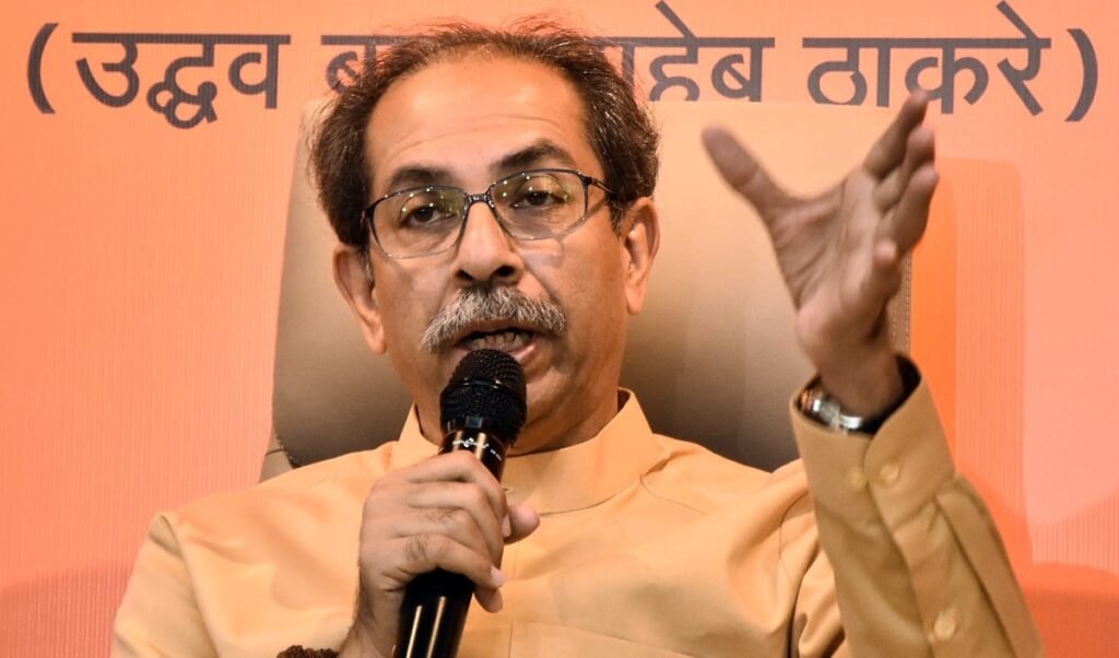 Maharashtra में ‘Operation Tiger’ की चर्चा, Shiv Sena UBT के 16 MLA-6 MP बदल सकते हैं पाला Maharashtra में ‘Operation Tiger’ की चर्चा, Shiv Sena UBT के 16 MLA-6 MP बदल सकते हैं पाला