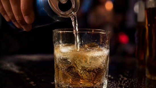 Mixing alcohol with energy drinks at parties? Cardiologist warns why this is dangerous for your health Mixing alcohol with energy drinks at parties? Cardiologist warns why this is dangerous for your health