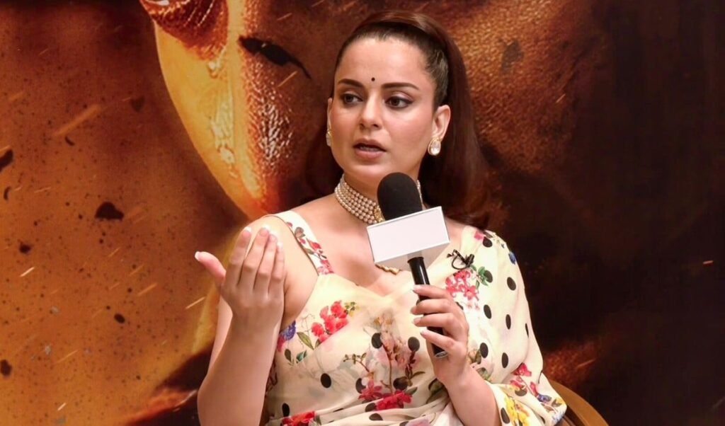 Mumbai में फिल्म Bharat Bhhagya Viddhaata के प्रमोशन के दौरान Kangana Ranaut ने दिया सनसनीखेज बयान Mumbai में फिल्म Bharat Bhhagya Viddhaata के प्रमोशन के दौरान Kangana Ranaut ने दिया सनसनीखेज बयान