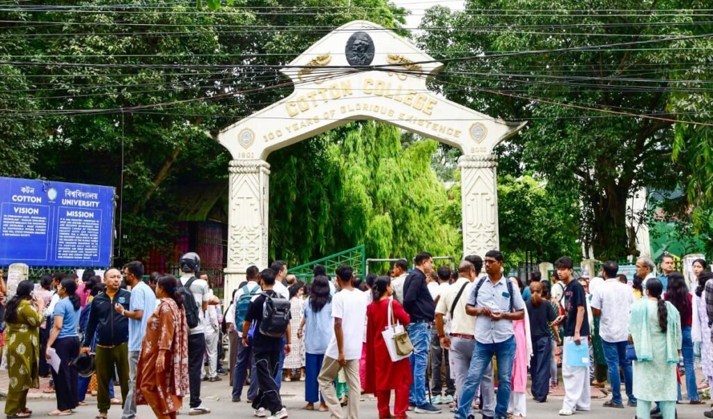 NEET re-exam पर बड़ा अपडेट: संसदीय समिति को बताया, 21 जून की परीक्षा के लिए पुख्ता इंतज़ाम NEET re-exam पर बड़ा अपडेट: संसदीय समिति को बताया, 21 जून की परीक्षा के लिए पुख्ता इंतज़ाम