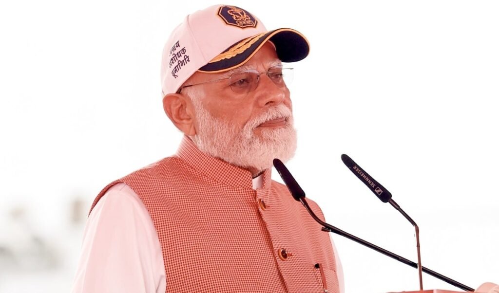 NEET छात्रों के लिए PM Modi ने पेश की मिसाल, Delhi Airport पर 45 मिनट तक रोकी अपनी उड़ान NEET छात्रों के लिए PM Modi ने पेश की मिसाल, Delhi Airport पर 45 मिनट तक रोकी अपनी उड़ान