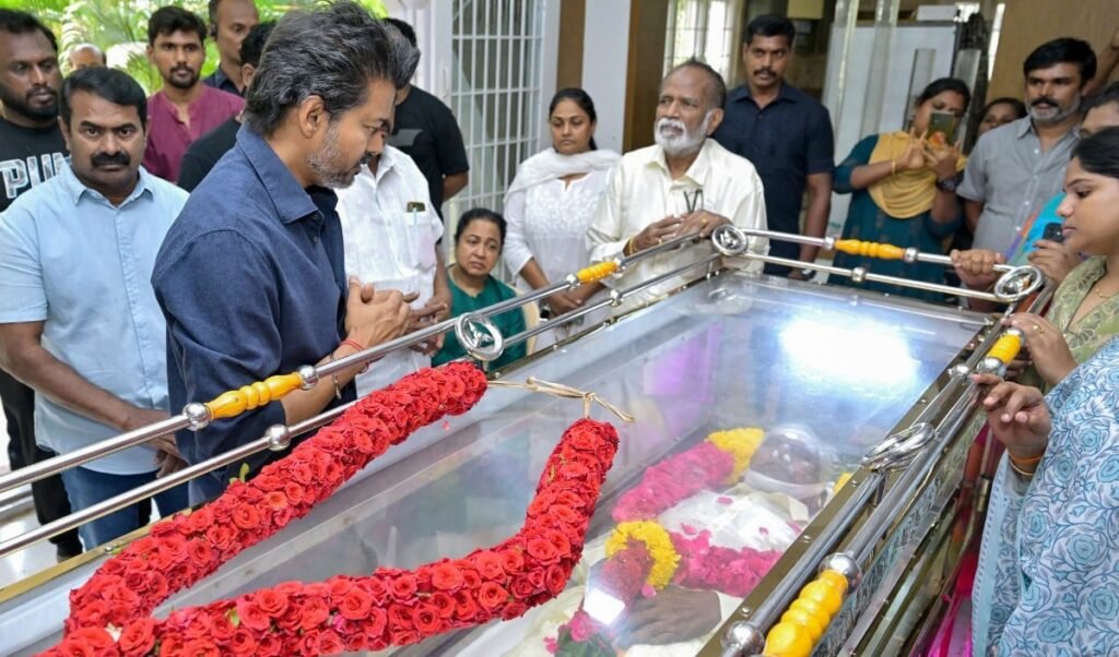 National Award विजेता डायरेक्टर Bharathiraja का निधन, CM Vijay ने की राजकीय सम्मान के साथ विदाई की घोषणा National Award विजेता डायरेक्टर Bharathiraja का निधन, CM Vijay ने की राजकीय सम्मान के साथ विदाई की घोषणा