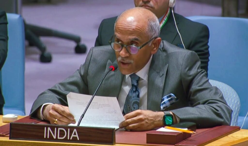 Pakistan Fitna Al Hindustan New Propaganda | संयुक्त राष्ट्र में भारत का पाकिस्तान पर तीखा प्रहार! ‘फितना अल-हिंदुस्तान’ है नफरत की सरकारी फैक्टरी Pakistan Fitna Al Hindustan New Propaganda | संयुक्त राष्ट्र में भारत का पाकिस्तान पर तीखा प्रहार! ‘फितना अल-हिंदुस्तान’ है नफरत की सरकारी फैक्टरी