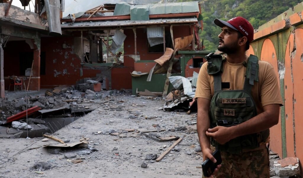Pakistan North Waziristan Military Operation! उत्तरी वज़ीरिस्तान में 72 घंटे में 27 आतंकवादी ढेर, भारी मात्रा में गोला-बारूद बरामद