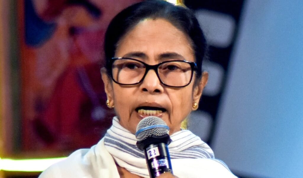 Political Upheaval in West Bengal! अभिषेक बनर्जी पर हमले के बाद TMC विधायकों की बैठक रद्द, 80 में से सिर्फ 20 पहुँचे, ममता बनर्जी बैठेंगी धरने पर Political Upheaval in West Bengal! अभिषेक बनर्जी पर हमले के बाद TMC विधायकों की बैठक रद्द, 80 में से सिर्फ 20 पहुँचे, ममता बनर्जी बैठेंगी धरने पर