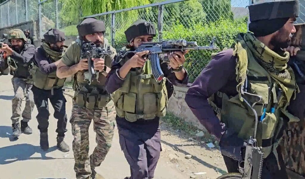 Poonch में Indian Army का बड़ा एक्शन, LoC पर पाकिस्तानी घुसपैठिया दबोचा, एजेंसियां हाई अलर्ट पर