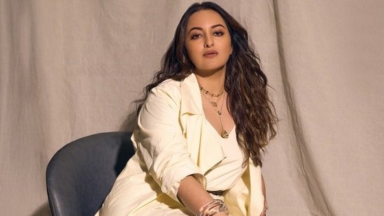 Quote of the day by Sonakshi Sinha: ‘You are so much more than a number on a weighing scale or the size of your outfit’ Quote of the day by Sonakshi Sinha: ‘You are so much more than a number on a weighing scale or the size of your outfit’