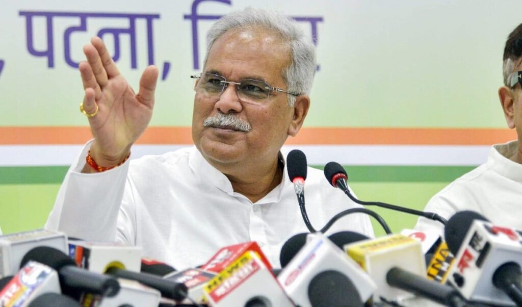 Ram Mandir चंदा विवाद: Bhupesh Baghel का बड़ा आरोप, Ghazni जैसी लूट मचाई जा रही Ram Mandir चंदा विवाद: Bhupesh Baghel का बड़ा आरोप, Ghazni जैसी लूट मचाई जा रही