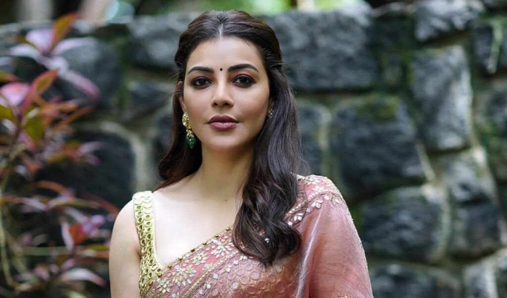 Ramayana में मंदोदरी बनीं Kajal Aggarwal ने की फिल्म की तारीफ, बोलीं- 'तकनीक का ऐसा स्तर पहले कभी नहीं देखा' Ramayana में मंदोदरी बनीं Kajal Aggarwal ने की फिल्म की तारीफ, बोलीं- 'तकनीक का ऐसा स्तर पहले कभी नहीं देखा'